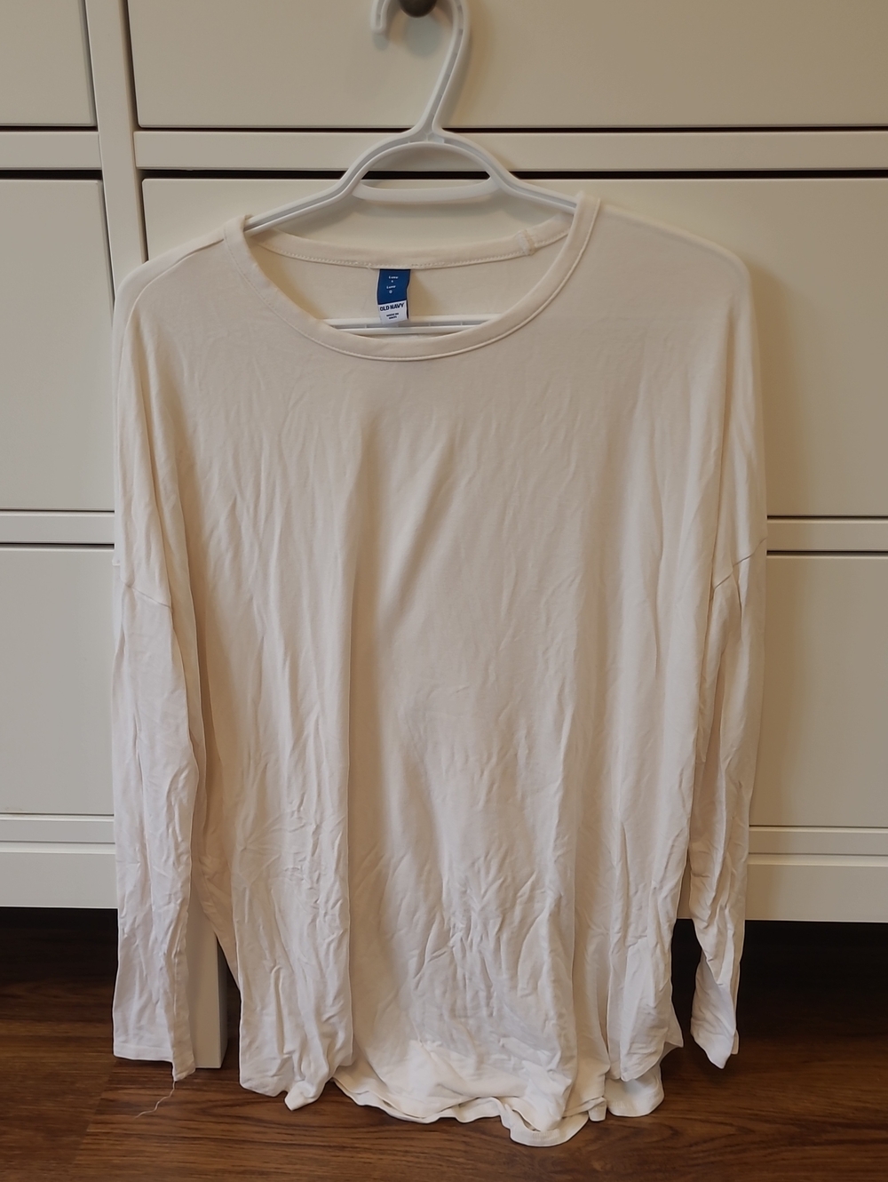 Old Navy Women's Long-Sleeve Crew Tee - Cream